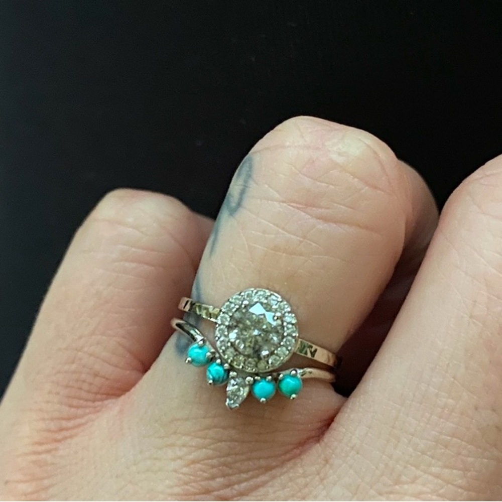 Salt and pepper diamond wedding ring with turquoise band.